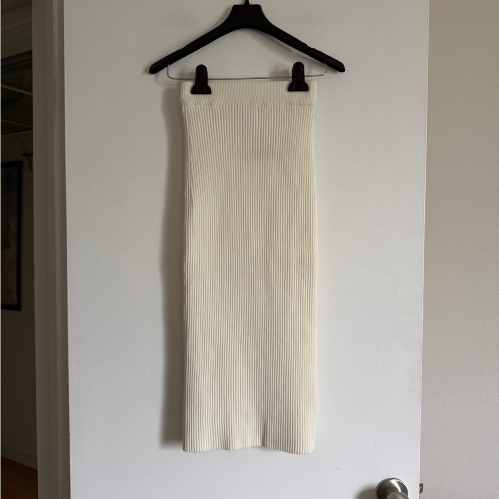 Skylar + Madison Ivory Knit Ribbed Slit Midi Skirt size Small EUC - Picture 1 of 5